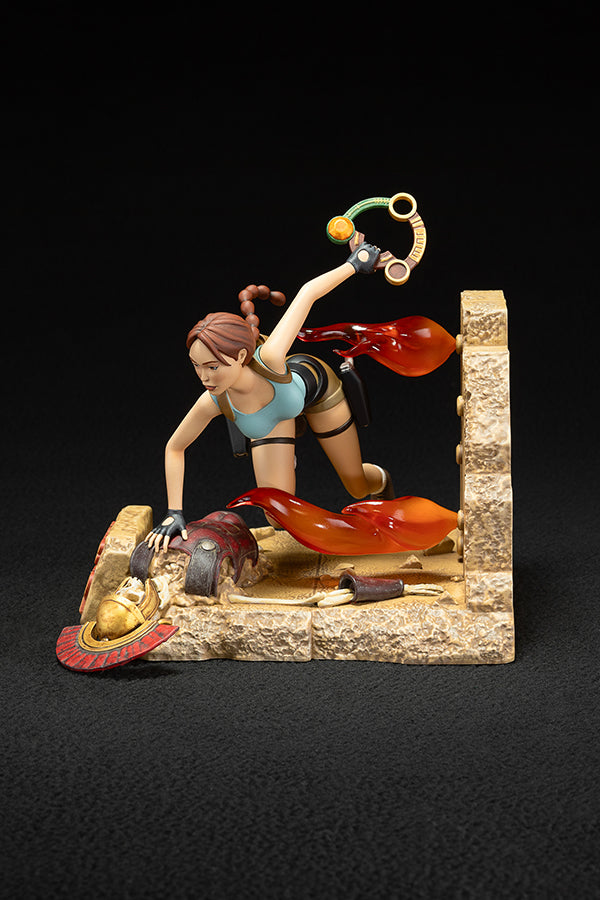Tomb Raider Lara Croft Classic Era PVC Statue
